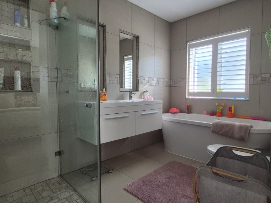 To Let 3 Bedroom Property for Rent in Eversdal Heights Western Cape